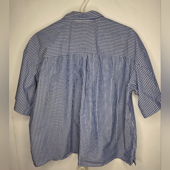 Short Sleeve Blue and White Striped Summer Shirt Lg - Picture 2 of 8